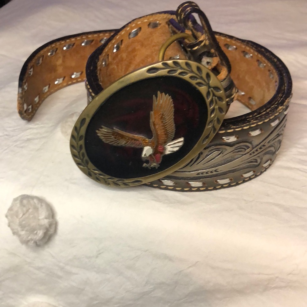 DUN DEE brown & gray full grain cowhide “Carl” belt. Eagle on buckle. Size 34.